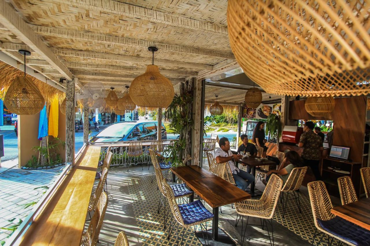 Braw Inn Canggu By Kamara Екстер'єр фото