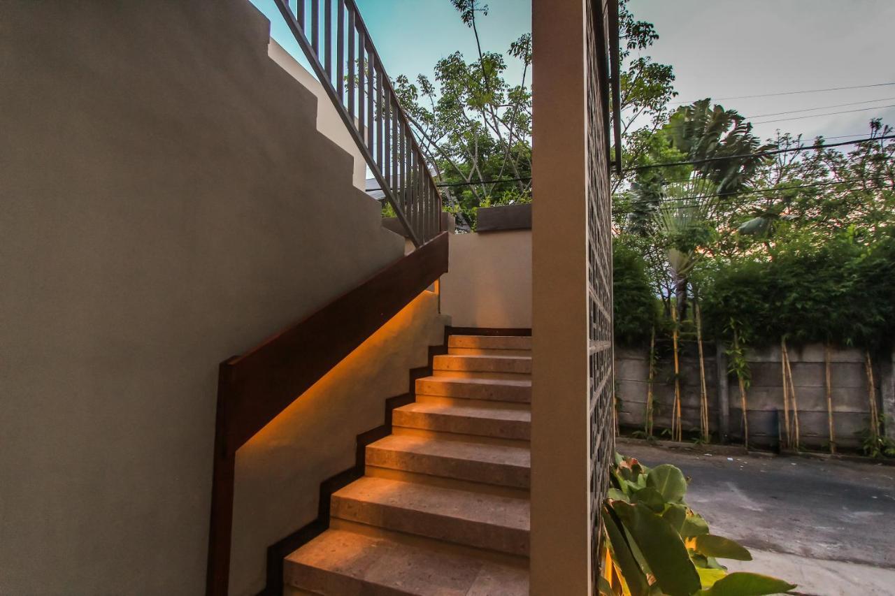 Braw Inn Canggu By Kamara Екстер'єр фото