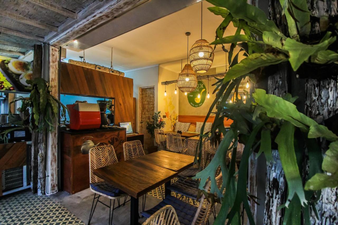 Braw Inn Canggu By Kamara Екстер'єр фото