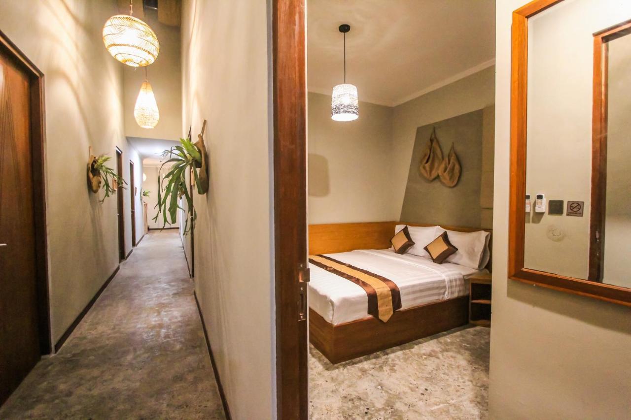 Braw Inn Canggu By Kamara Екстер'єр фото