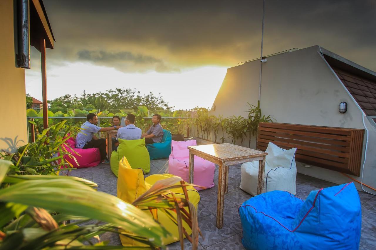 Braw Inn Canggu By Kamara Екстер'єр фото