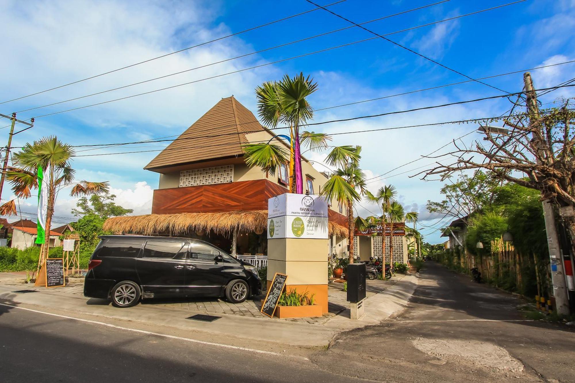 Braw Inn Canggu By Kamara Екстер'єр фото
